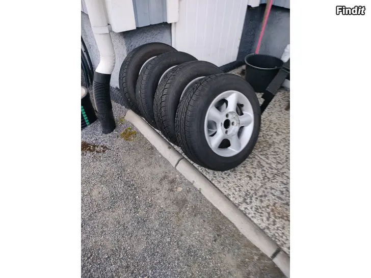 Myydään Kesärenkaat 185/65/14