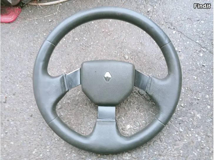 Säljes Renault 19 1,8 16v 1992 ratti