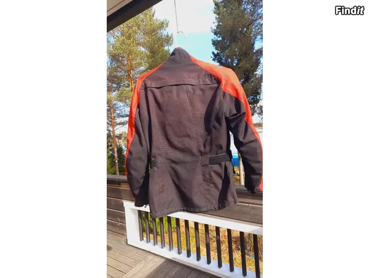 Säljes MC dam jacka