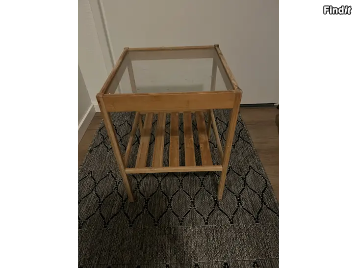 Säljes Litet bord