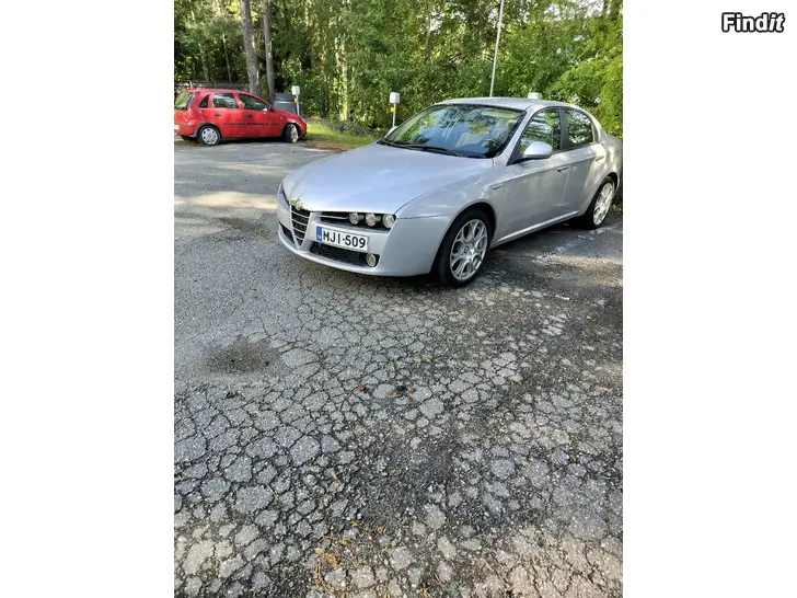 Myydään Alfa Romeo 159- 2006