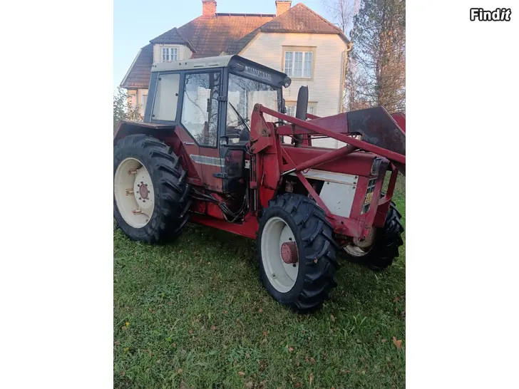 Säljes IH 955 4x4  med lastare