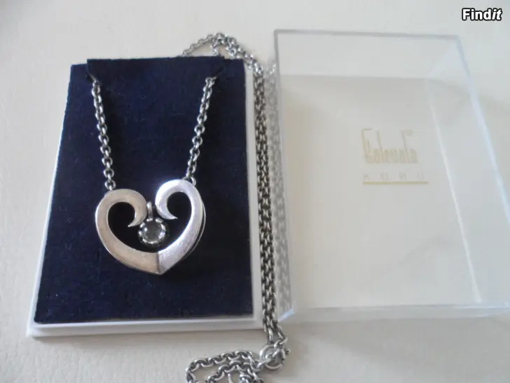 Säljes Kalevala Kastehelmi kaulakoru 18g Hopea