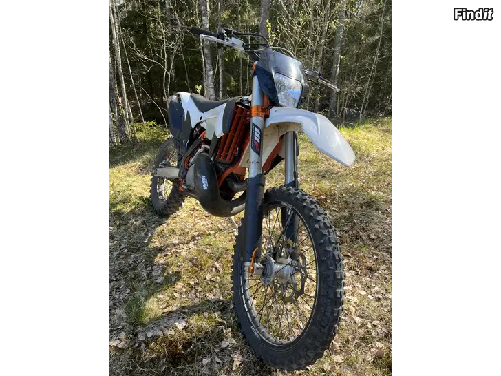 Säljes Ktm 250 2-t sixdays cross