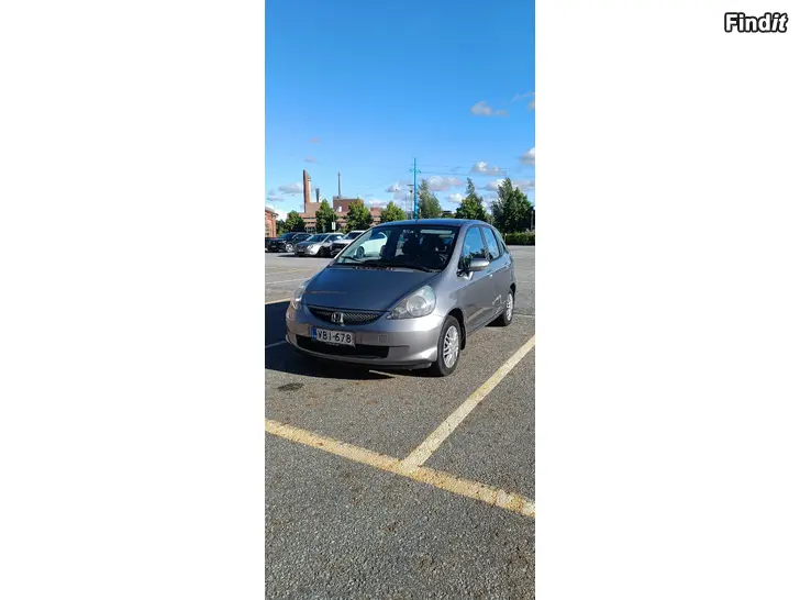 Säljes Honda Jazz 1,4 -05