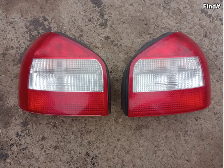 Myydään Audi A3 2002 takavalot