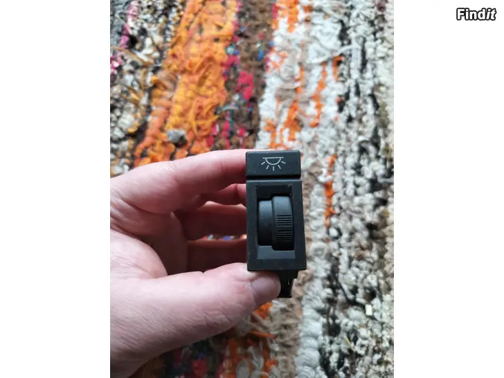 Myydään katkaisija himmennin