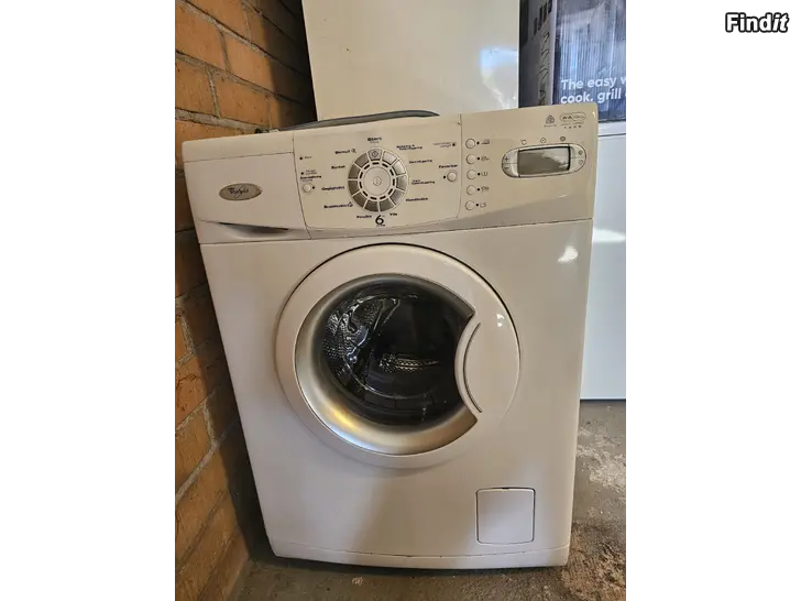 Säljes Whirlpool tvättmaskin frontmatad