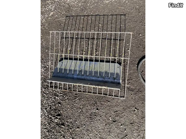Säljes Räv foder bräde