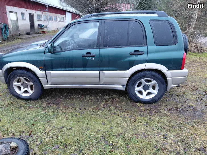 Myydään Suzuki grand vitara 2.0