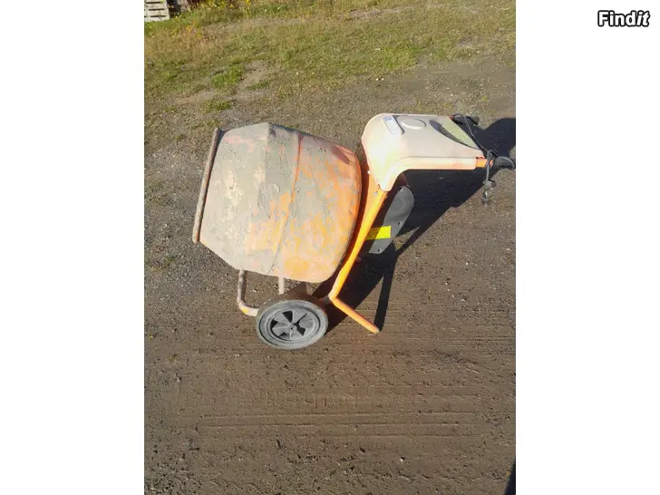 Myydään Betonimylly