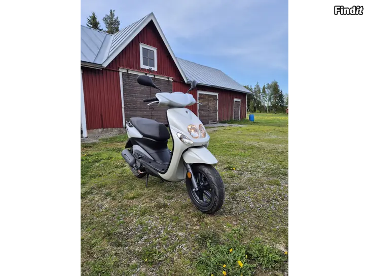 Säljes Yamaha moppe