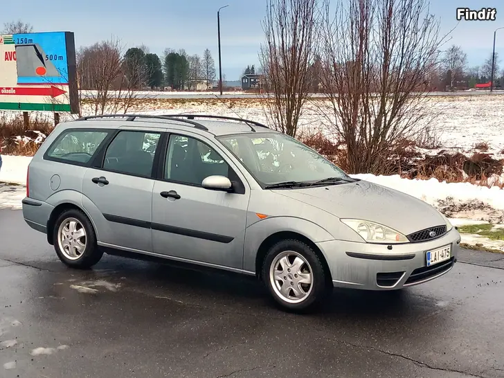Myydään Ford Focus Limited 1.6 100hv Bensa Farm