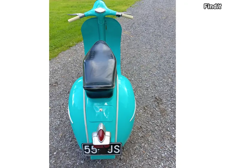 Myydään Vespa x 2