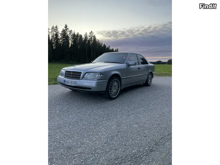 Säljes Mercedes benz c200 w202
