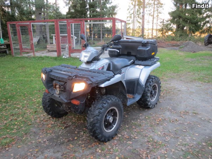 Myydään Polaris Sportsman 500 traktori 4x4