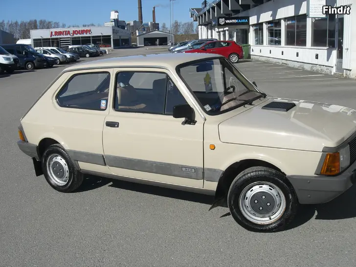 Myydään Fiat 127 stella museorekisterissä