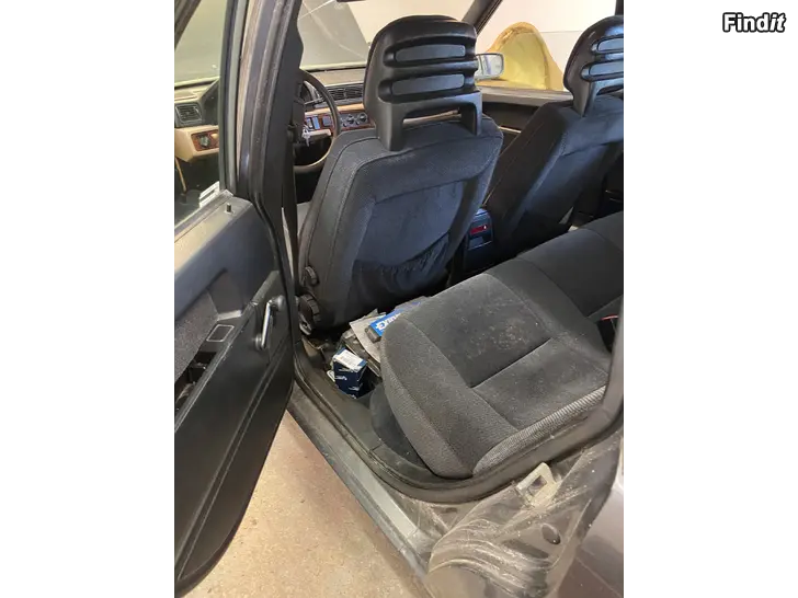 Myydään Volvo 940 osina delar