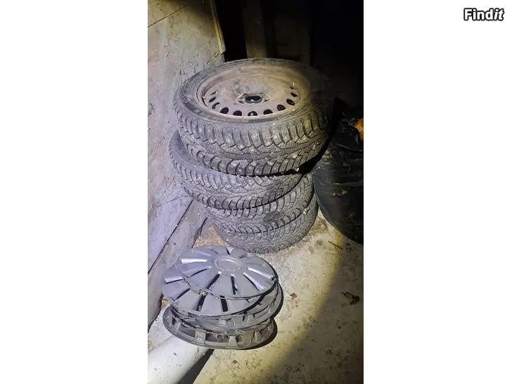 Säljes Vinterdäck 6.5 jx16 et41 205/55R16