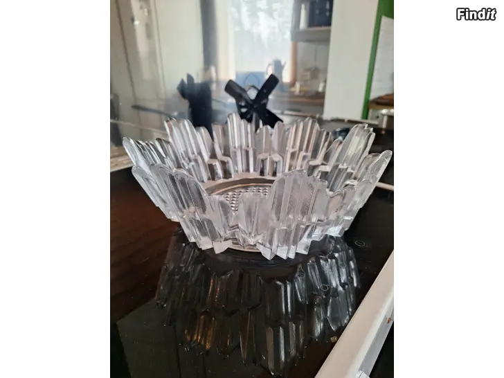 Myydään Muurlan salaattikulho