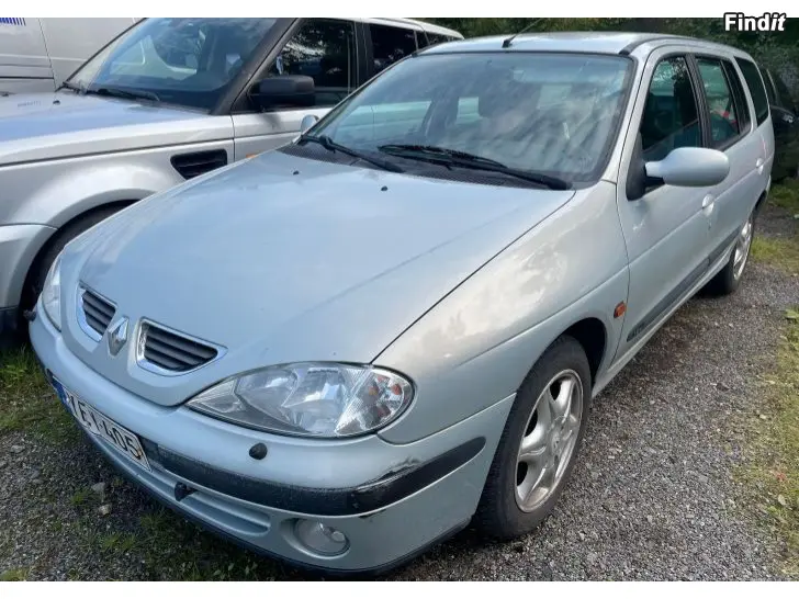 Säljes RENAULT MEGANE 1.6i Kombi Farmare