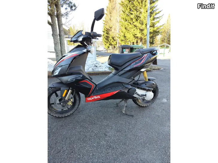 Myydään Aprilia SR 50 Racing