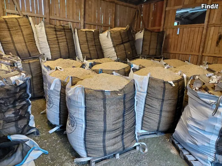 Säljes Sågspån till salu i 1500 liters säckar