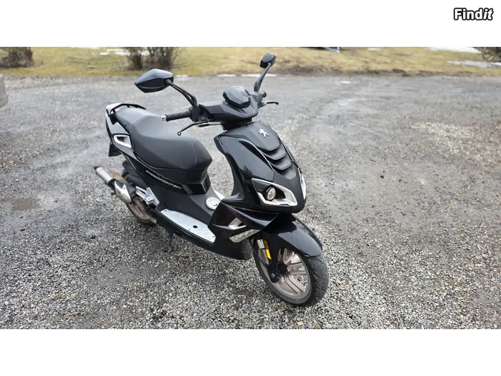 Myydään Peugeot Speedfight 4