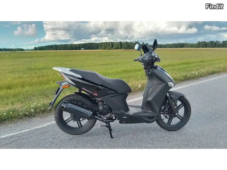 Myydään Kymco Agility City 50 4-T