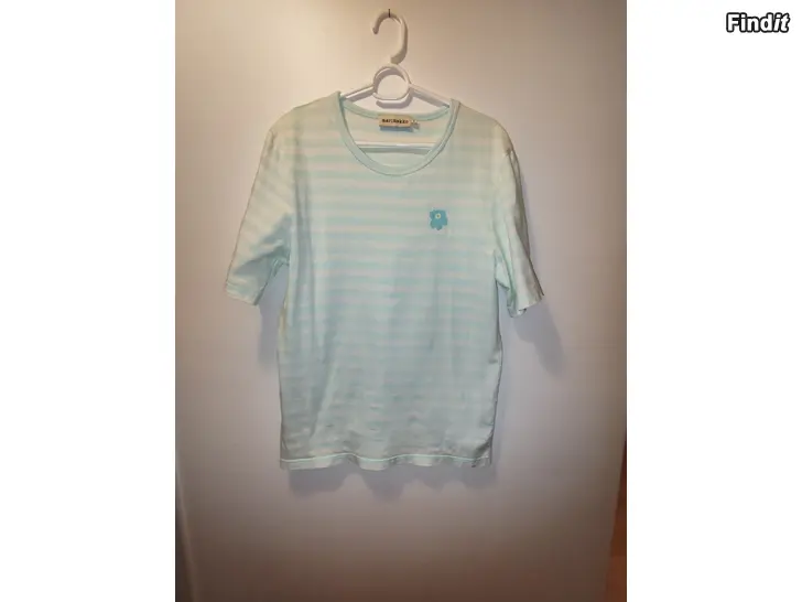 Myydään Marimekko tasaraita t-paita unisex koko xs