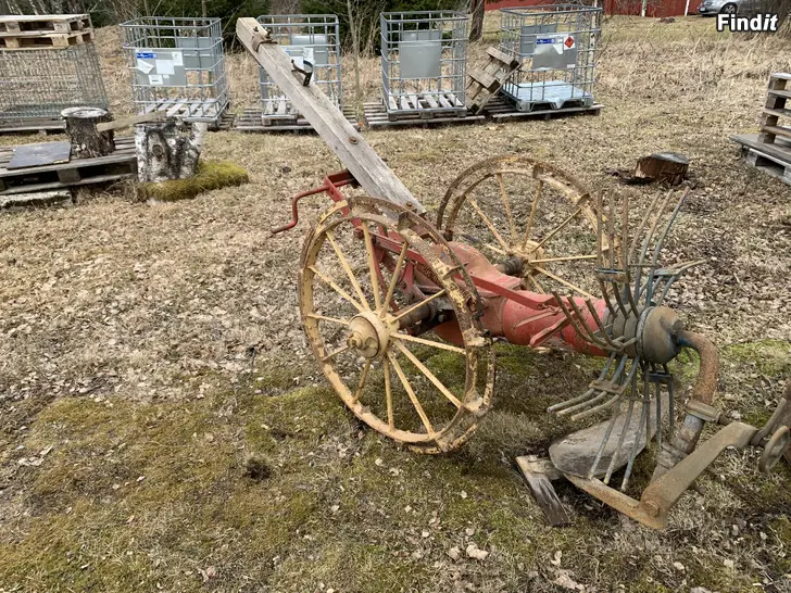 Myydään Perunannostokone
