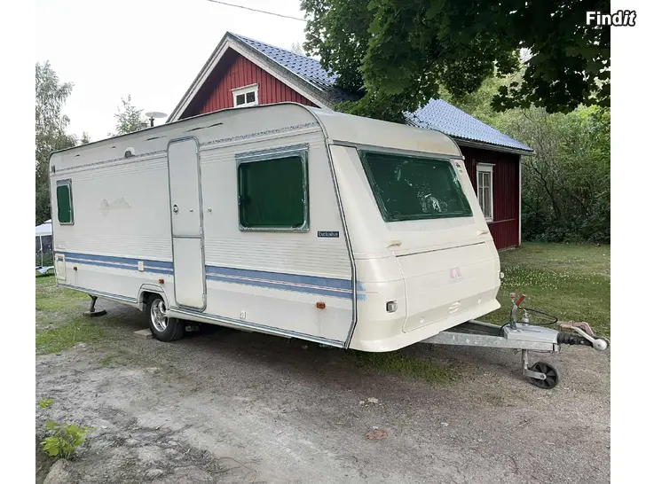 Myydään ADRIA 562 UP Exclusive asuntovaunu