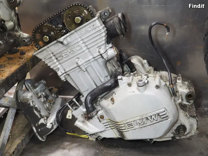 Myydään BMW F 650 ST 93-03 moottori puretaan varaosiksi
