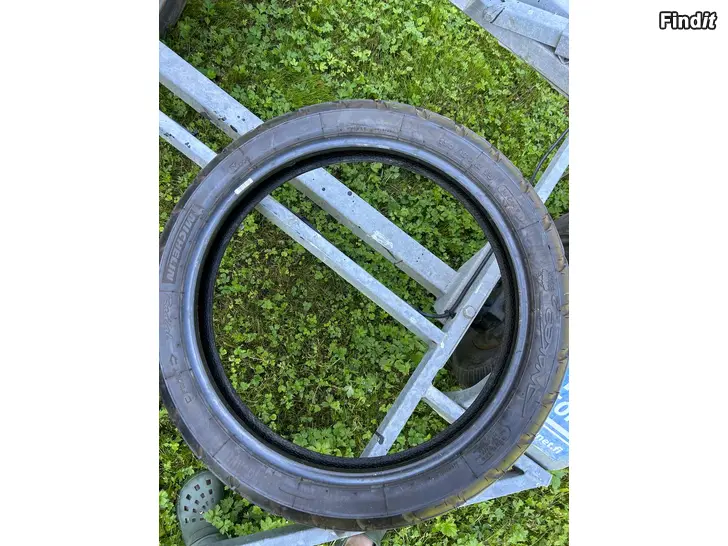 Säljes 110/80 R19 MC Framdäck