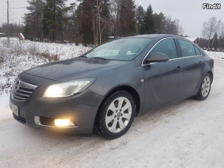 Säljes OPEL INSIGNIA 2.0Cdti   2010