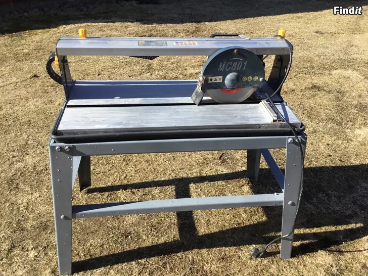 Myydään Laattaleikkuri