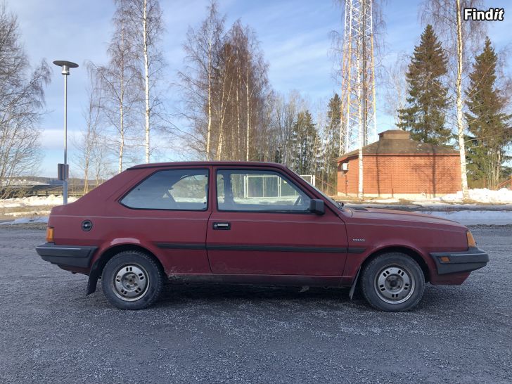 Myydään VOLVO 340