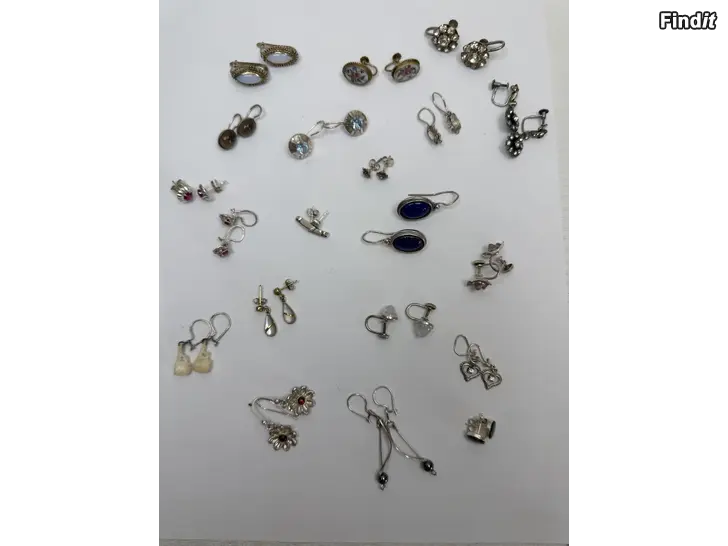 Säljes Vintage Hopeiset korvakorut