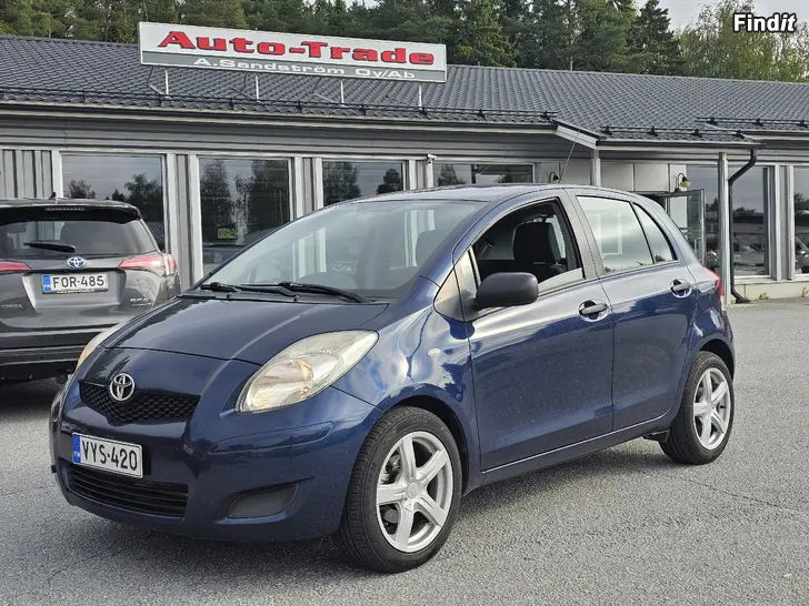 Säljes TOYOTA YARIS 1.3Vvti 5d, 172tkm -10 nybes