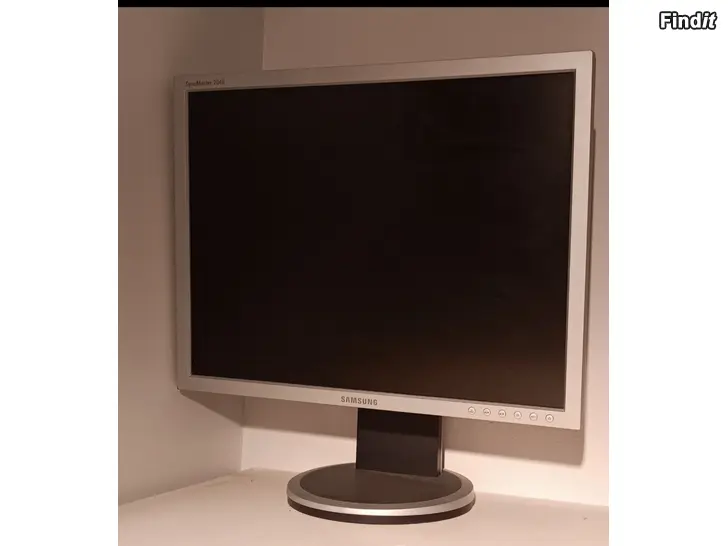 Myydään SAMSUNG tietokone näyttö