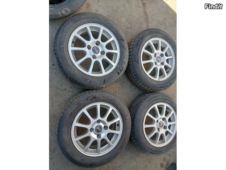 Myydään Alut Volvo V40  kesärenkailla 185/65R15