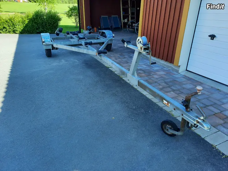 Säljes Båttrailer Aku 750 VL