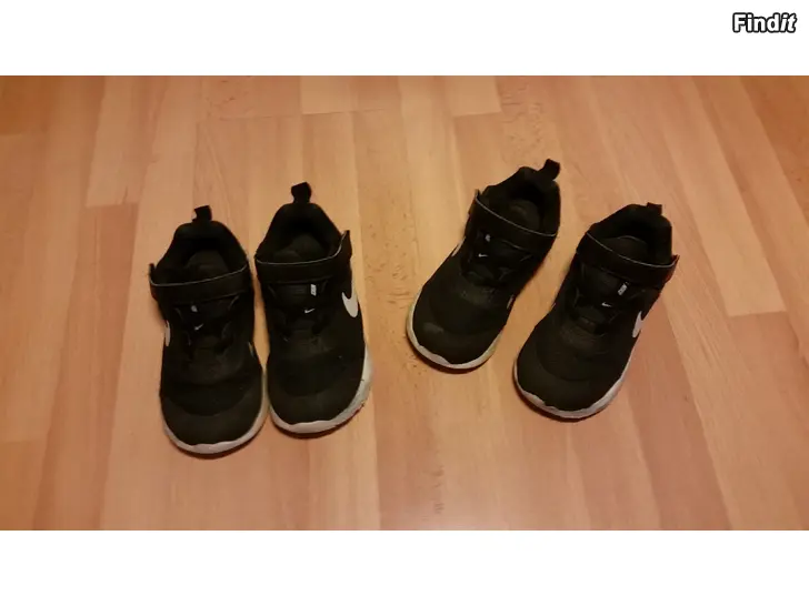 Myydään Lasten urheilukengät Nike DD1094 003 mustat 2 kpl  -7e
