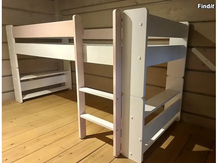 Säljes Niemis Unipuu barnsäng