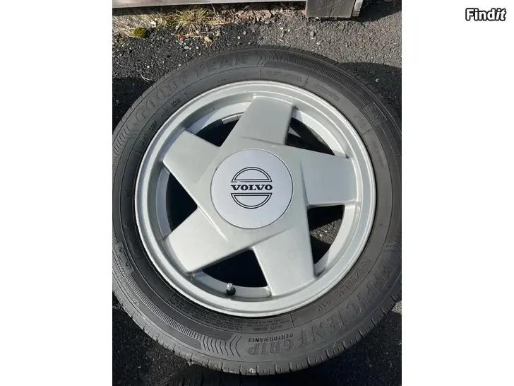 Köpes Köpes Volvo Hydra / Draco fälgar