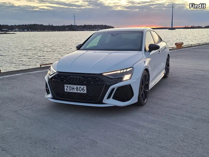 Säljes Audi RS3