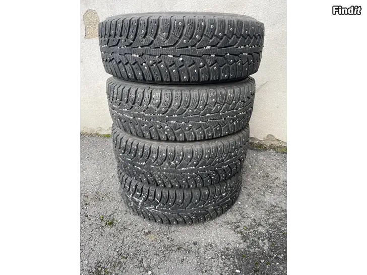 Myydään 4x100 175/65/14 nokia yaris corolla