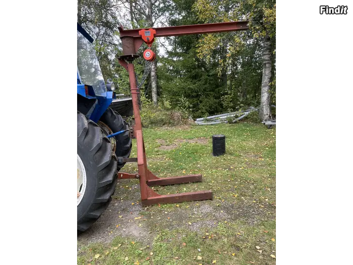 Säljes Traverslyft till traktor