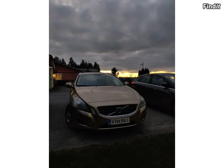 Säljes Volvo v60 Summum