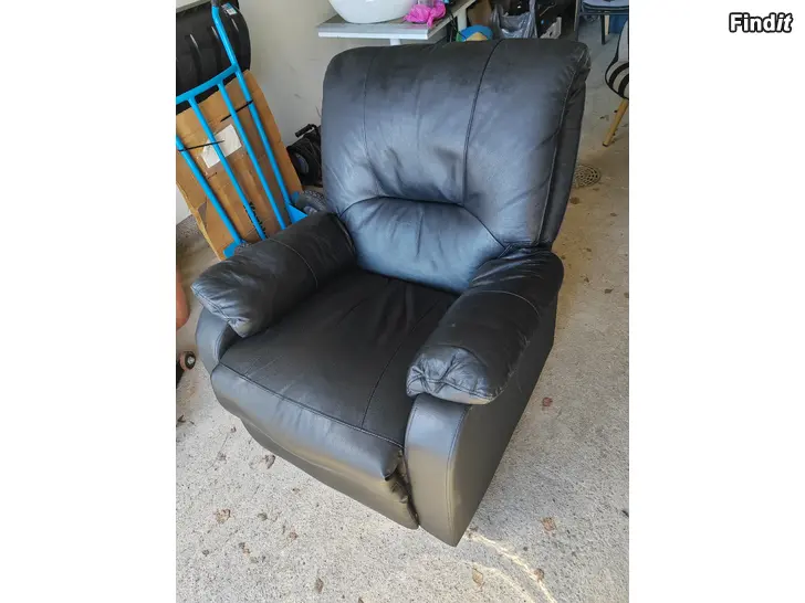 Myydään RECLINER-LEPOTUOLI